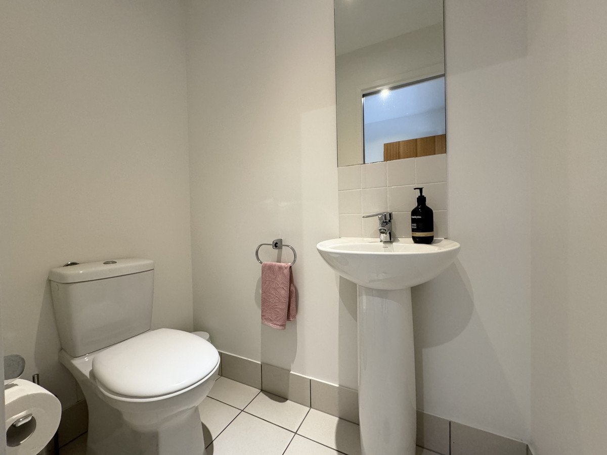 19 Riverwalk Avenue Robina 9