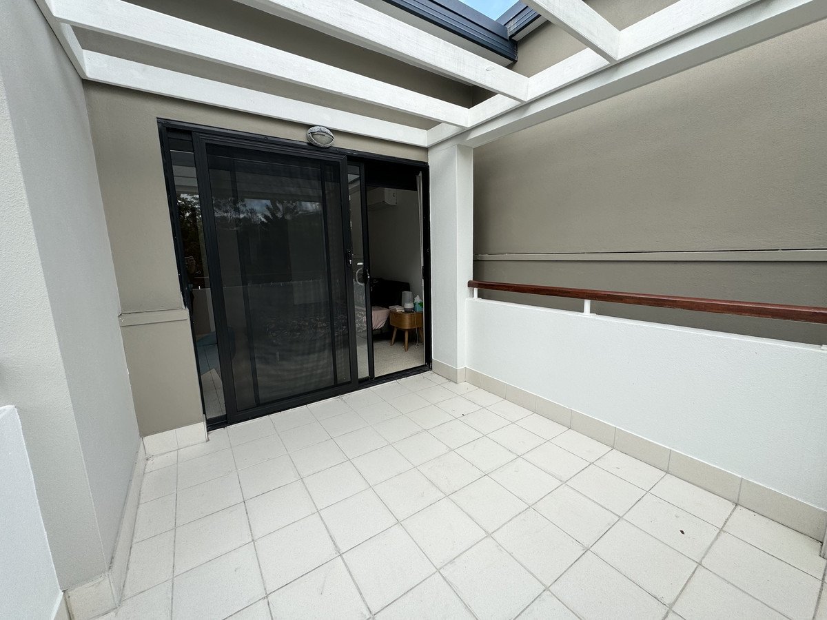 19 Riverwalk Avenue Robina 19