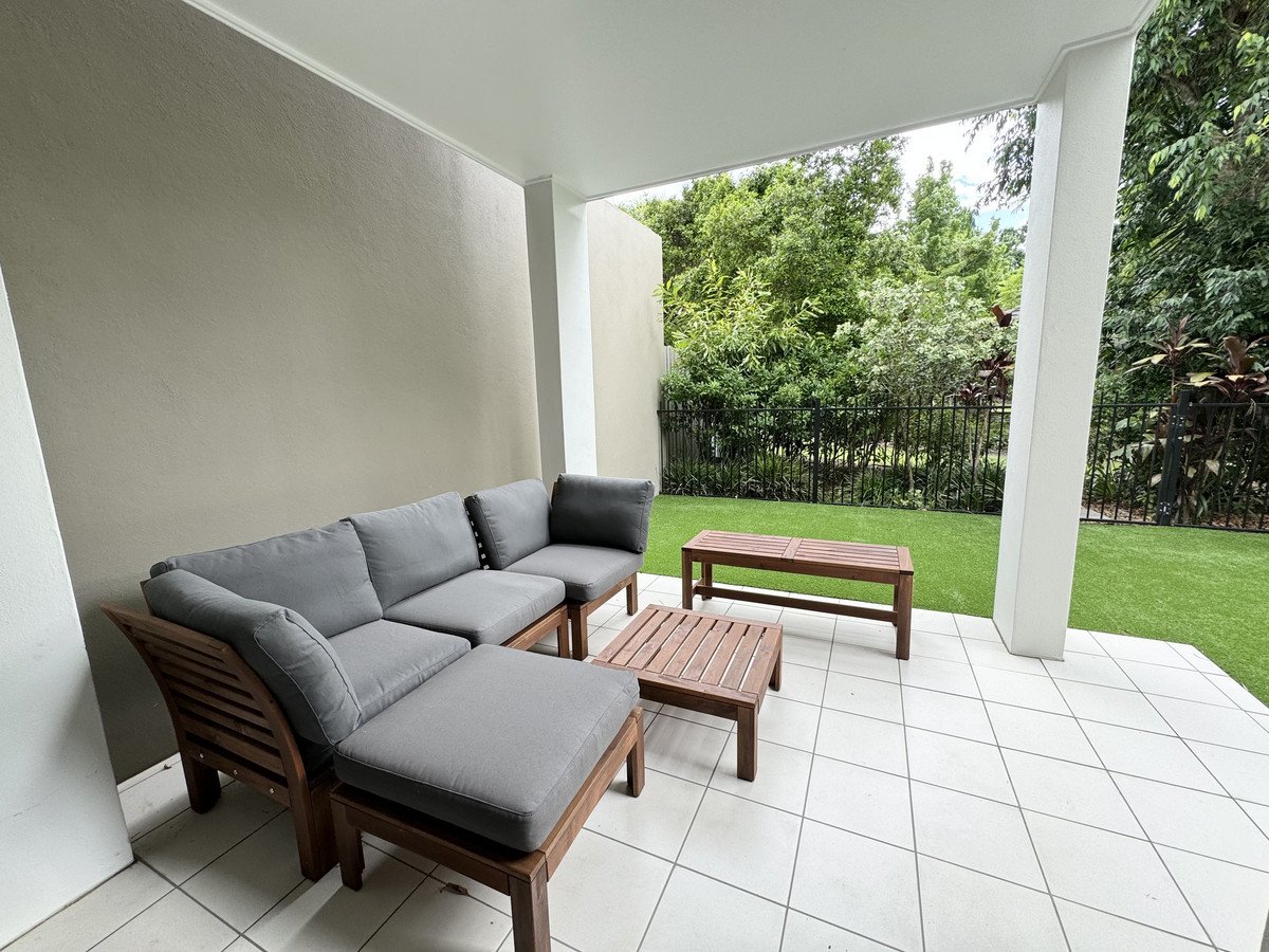 19 Riverwalk Avenue Robina 30