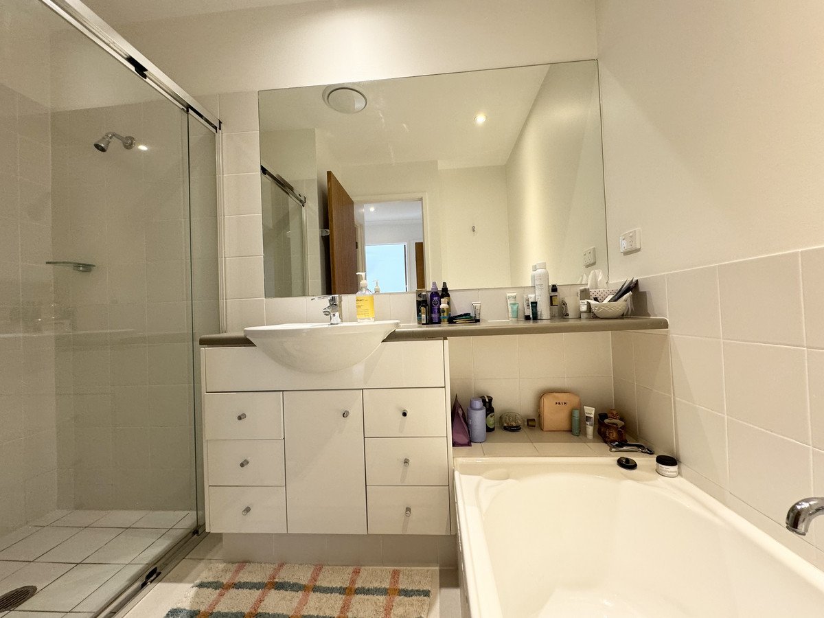 19 Riverwalk Avenue Robina 26