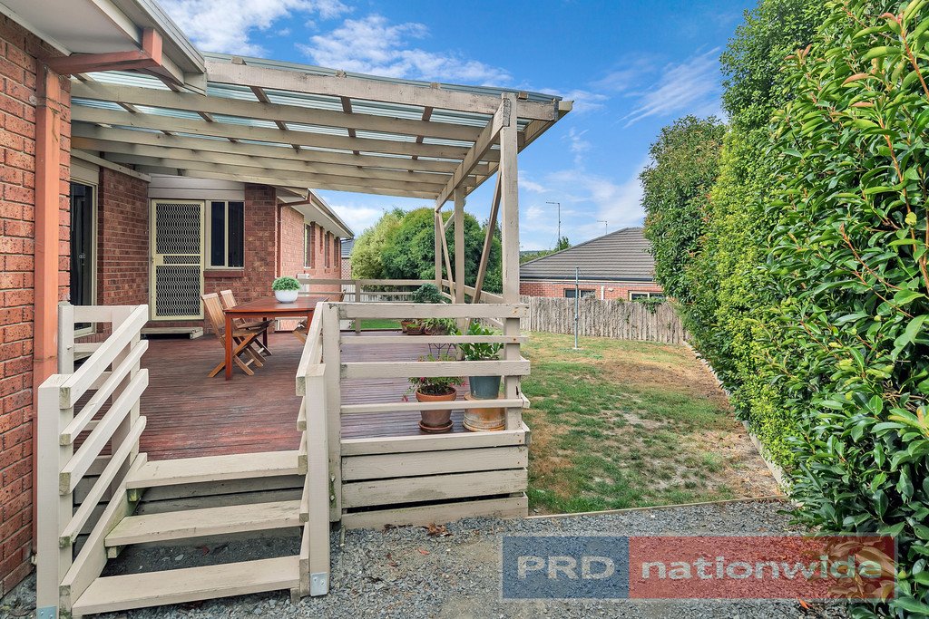 19 Rodney Avenue CANADIAN 11