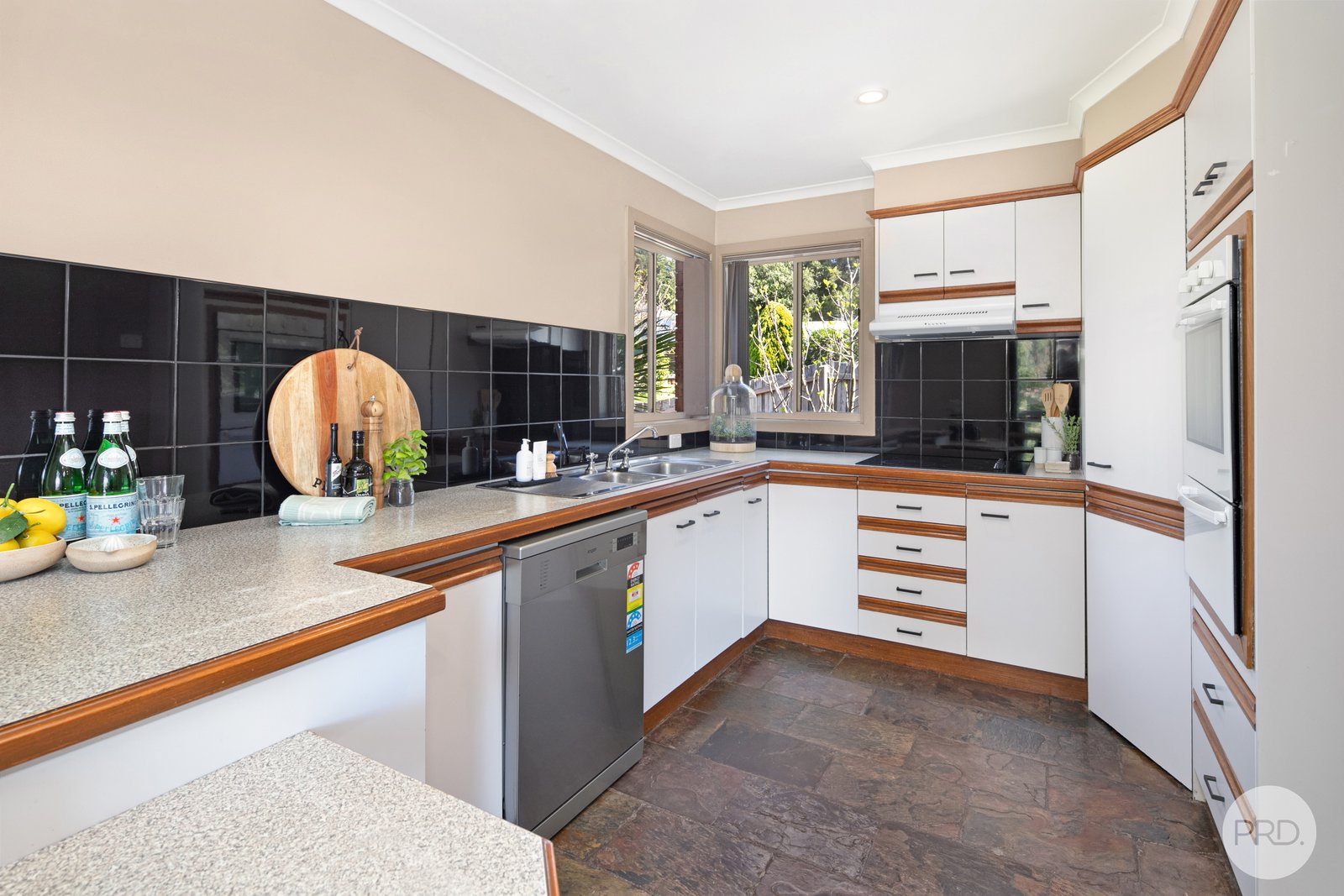 19 Rodney Avenue CANADIAN 3