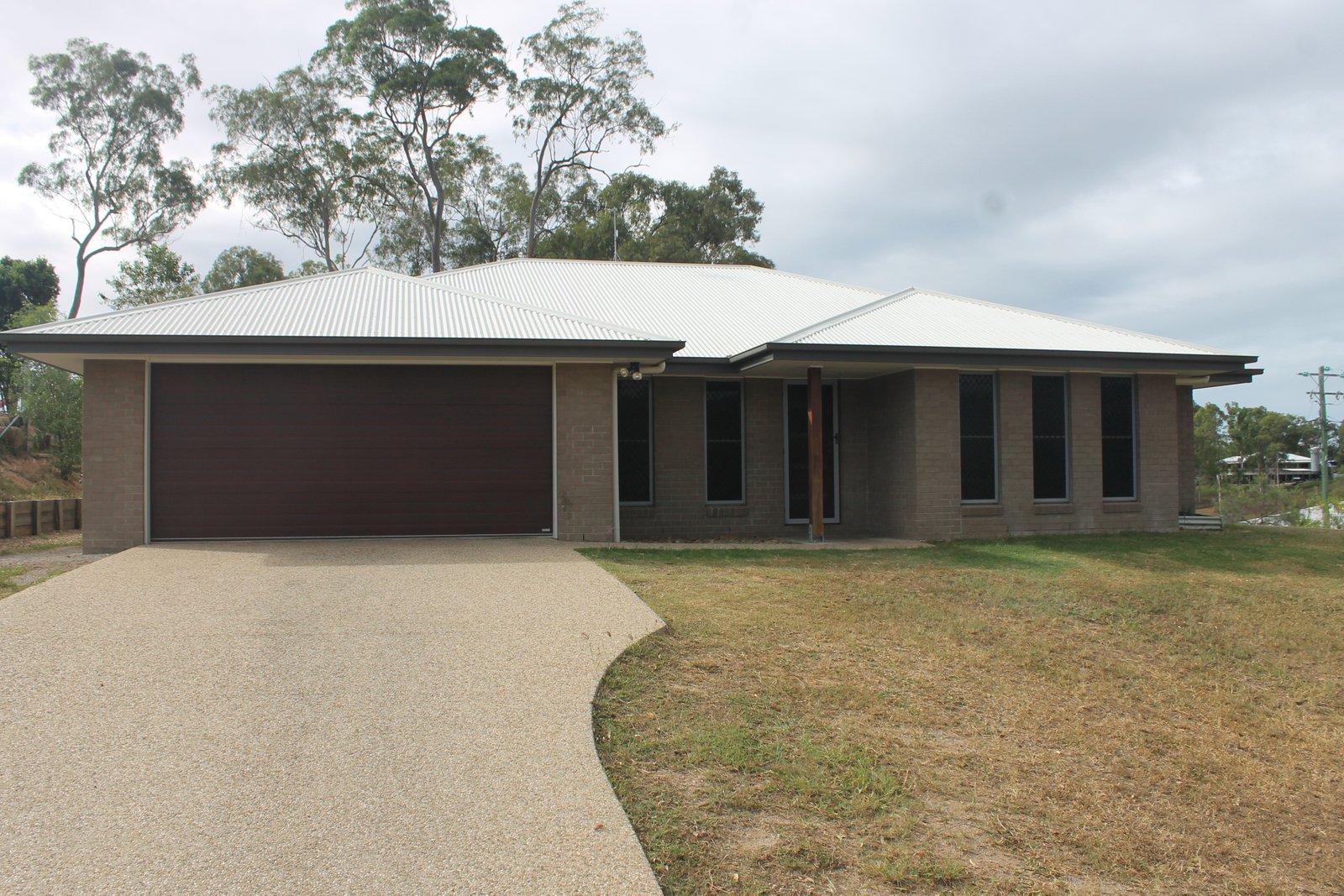 19 Ronald Crescent BENARABY 1