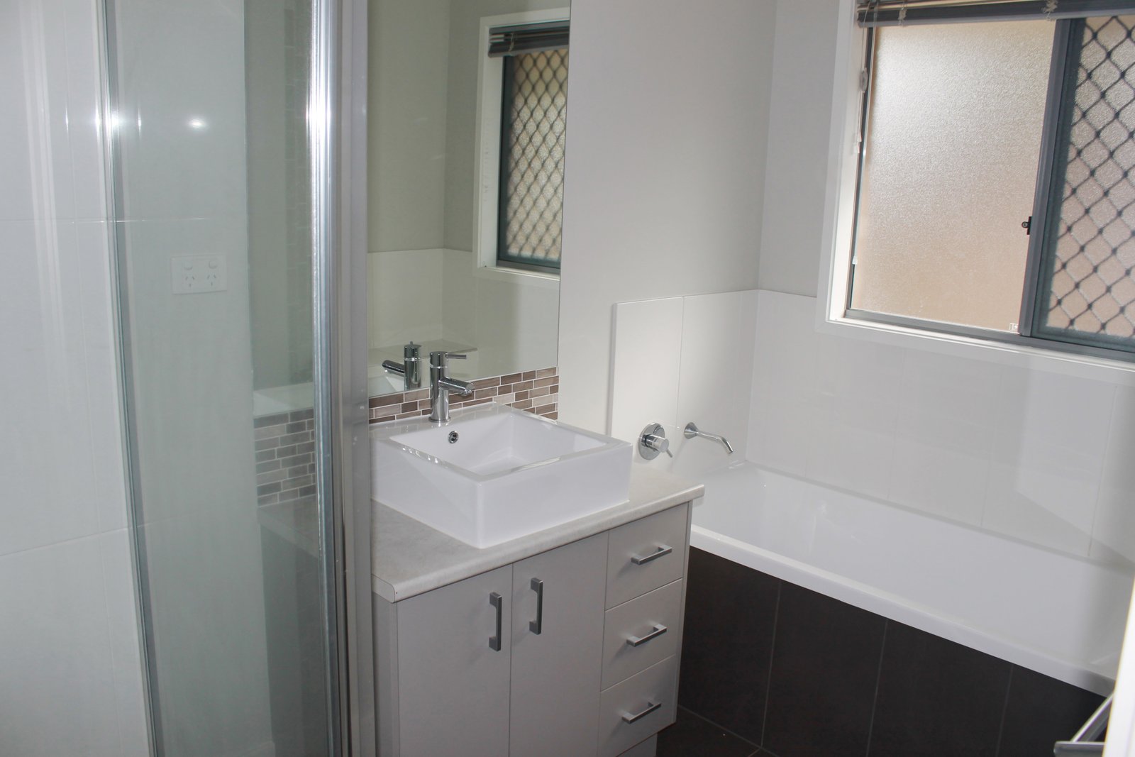 19 Ronald Crescent BENARABY 4
