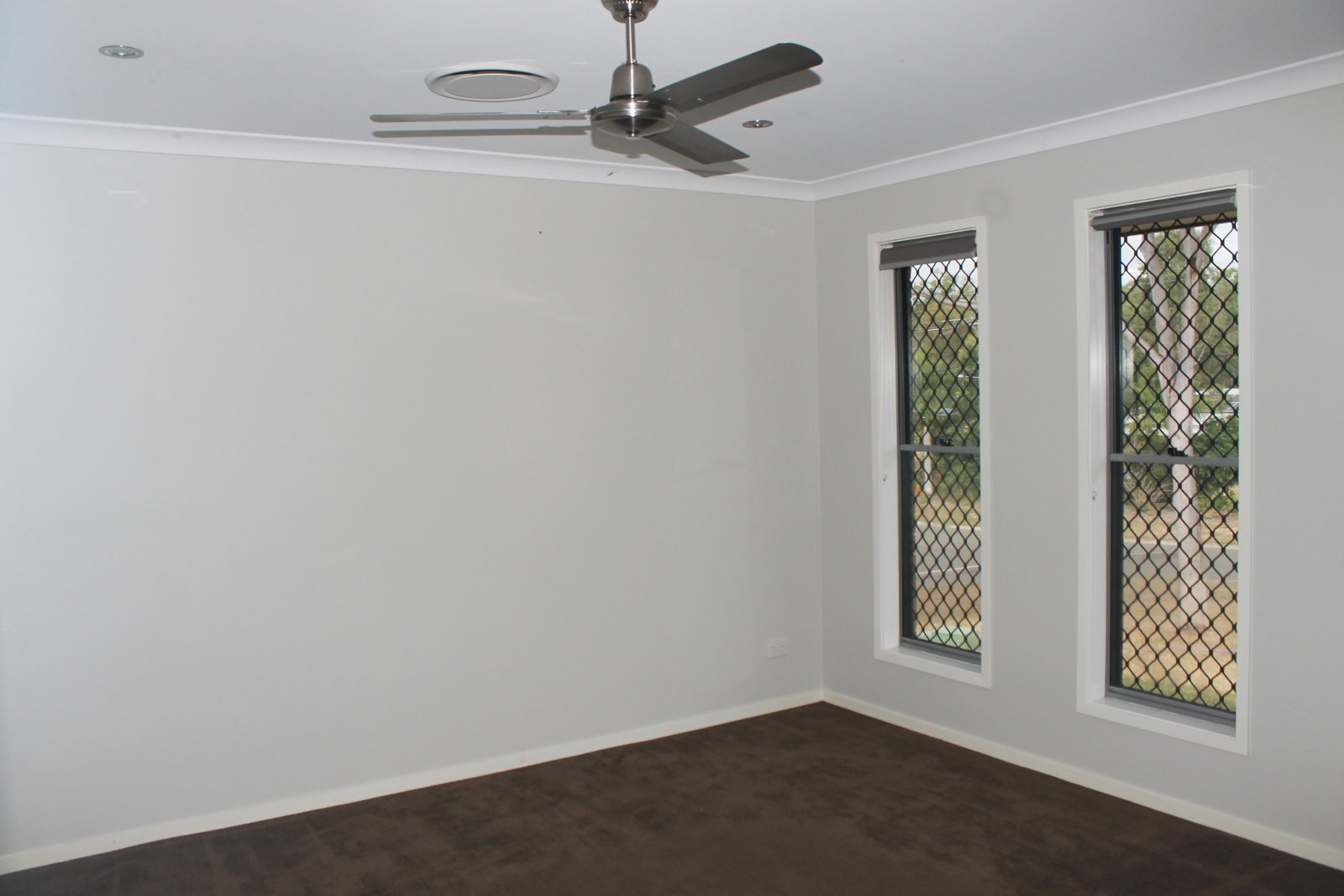 19 Ronald Crescent BENARABY 6