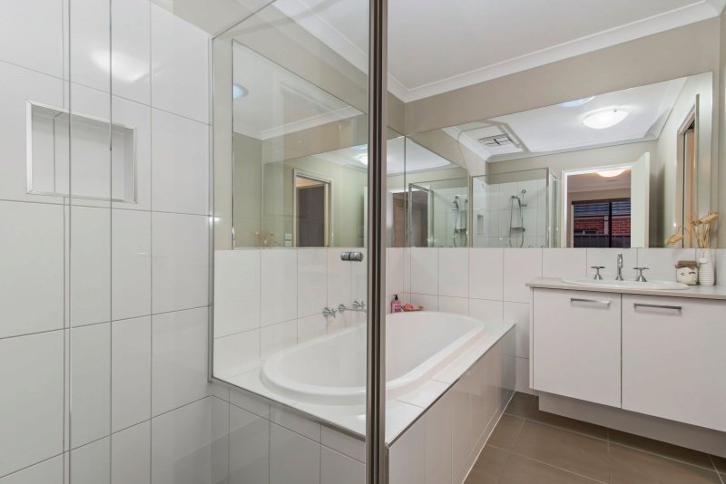 19 Ross Street WHITE HILLS 6