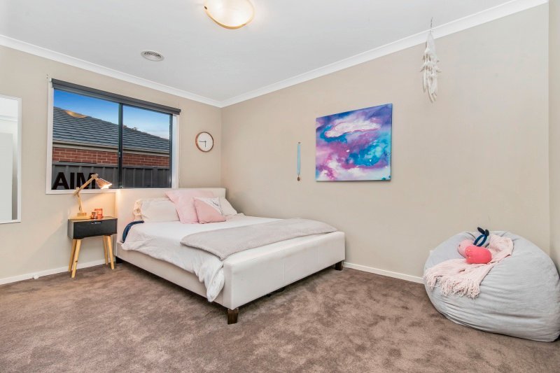 19 Ross Street WHITE HILLS 10