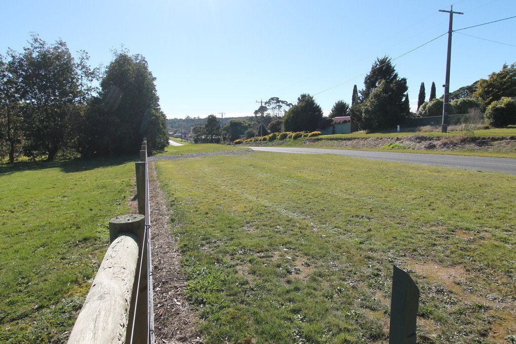 19 Russell Street GORDON 8