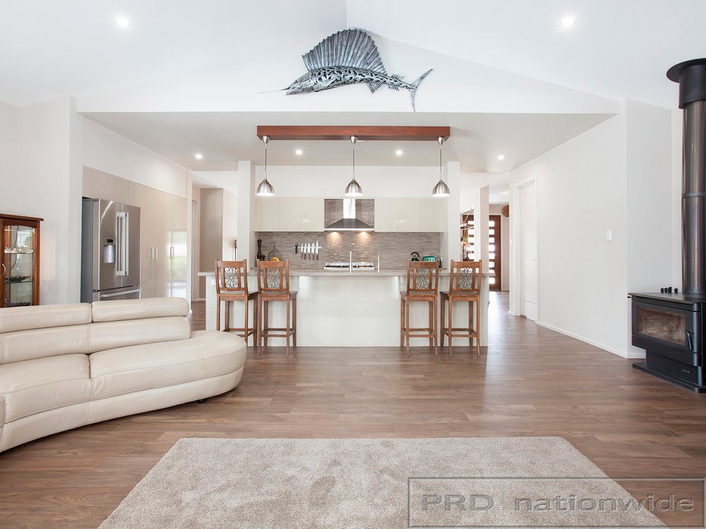 19 Sanctuary Way VACY 3