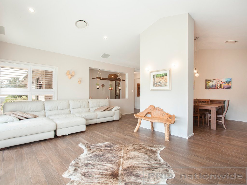 19 Sanctuary Way VACY 8