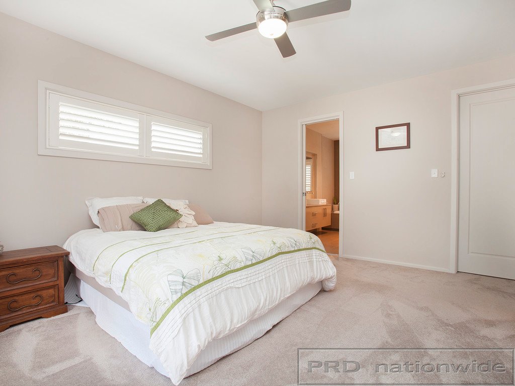 19 Sanctuary Way VACY 13