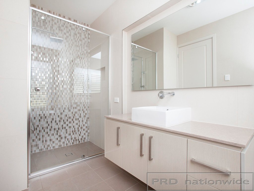 19 Sanctuary Way VACY 15