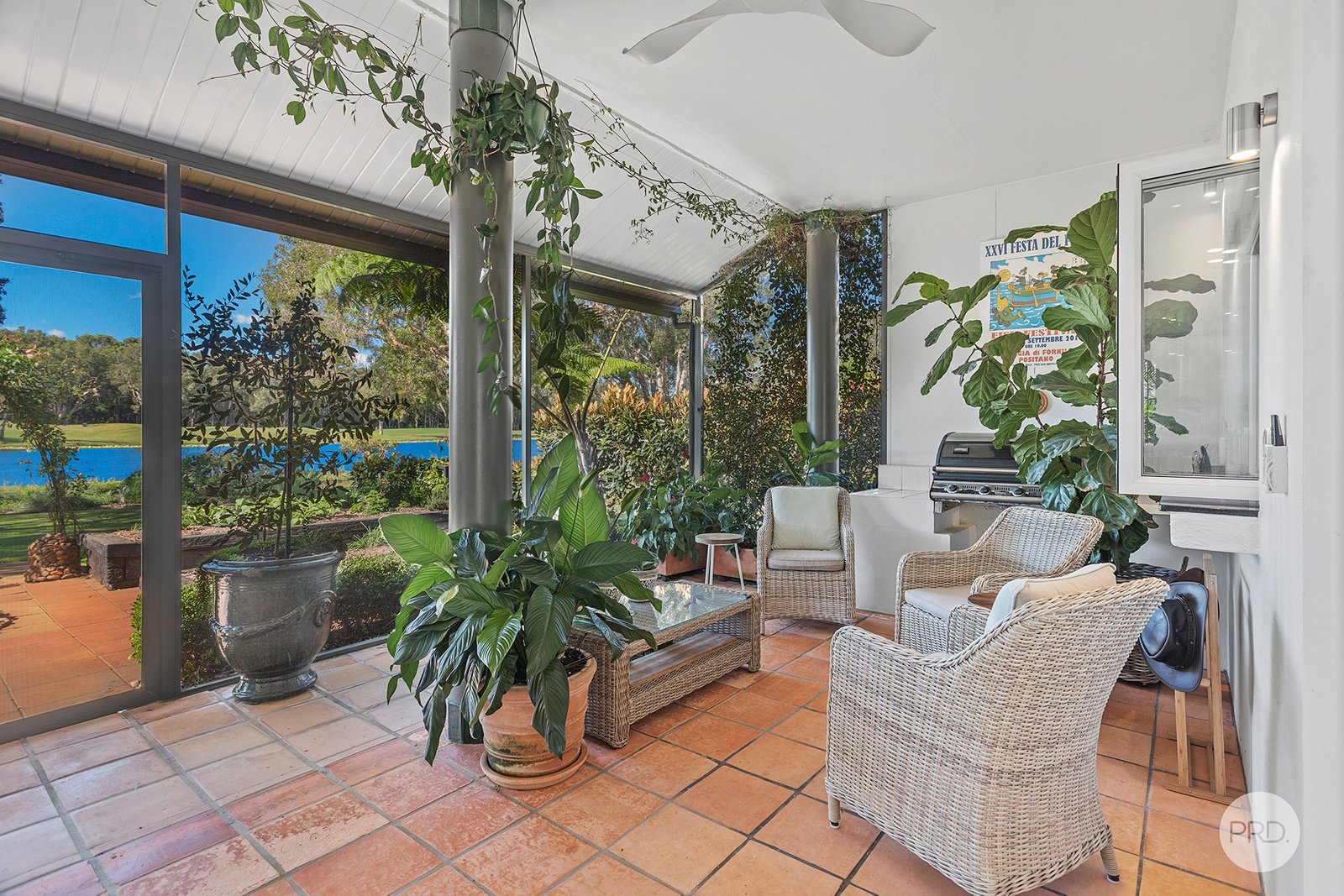 19 Sandpiper Avenue SALAMANDER BAY 10