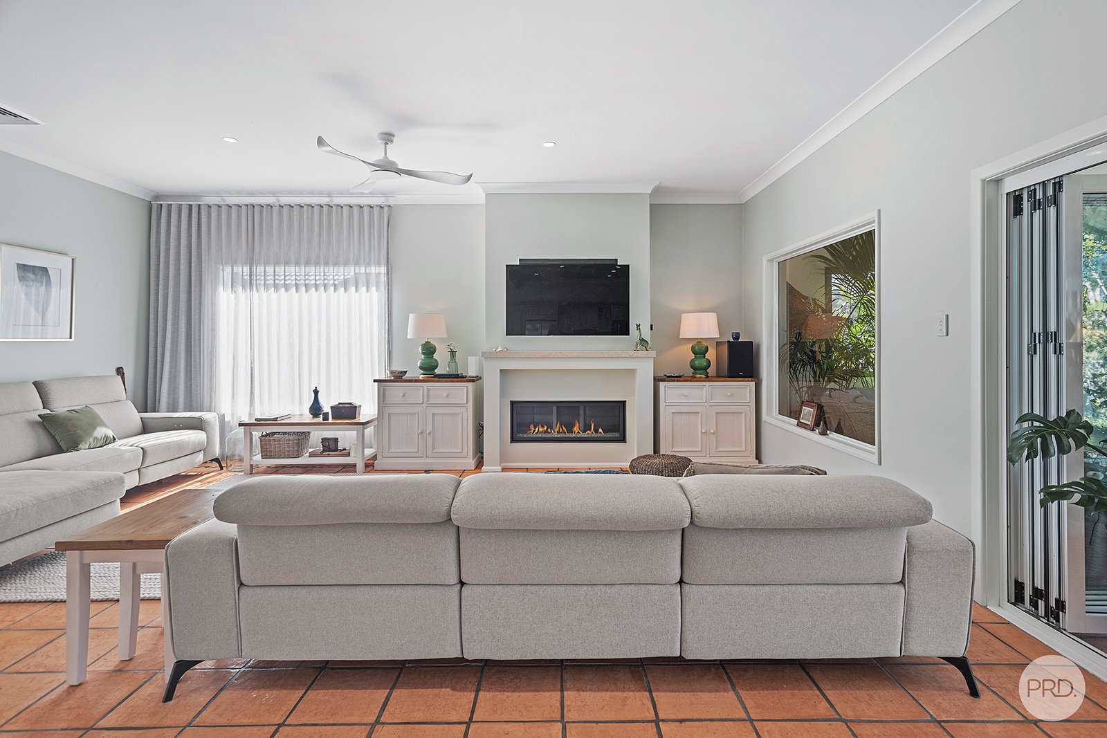 19 Sandpiper Avenue SALAMANDER BAY 11