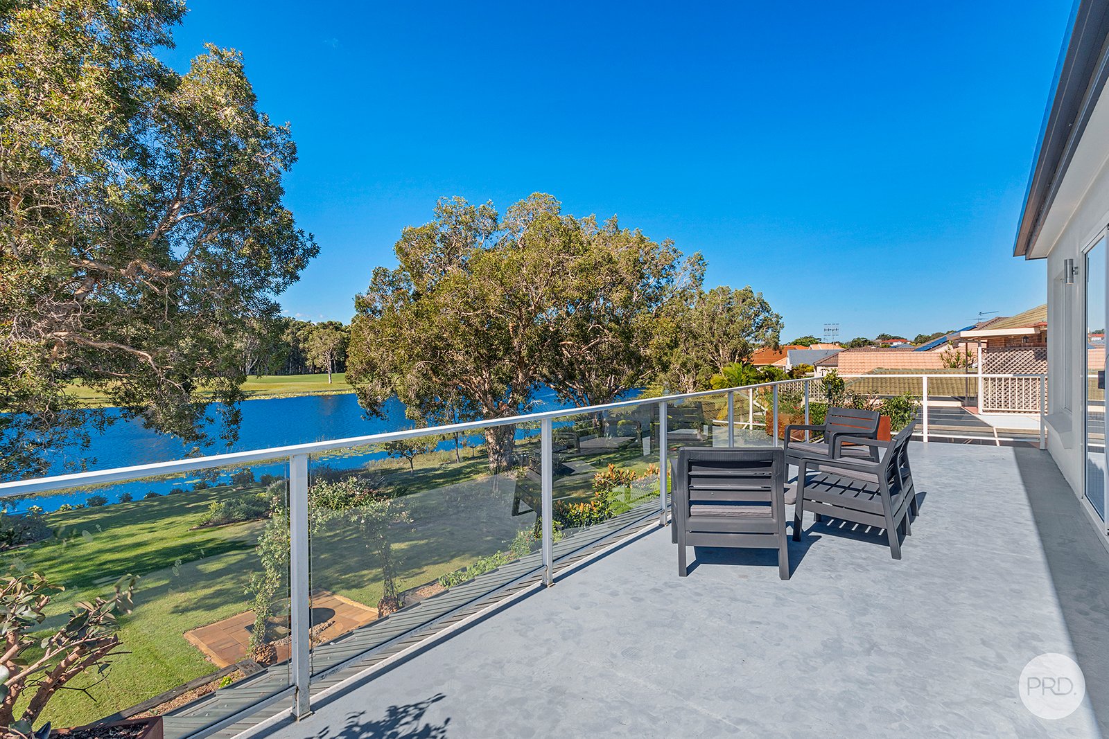 19 Sandpiper Avenue SALAMANDER BAY 23