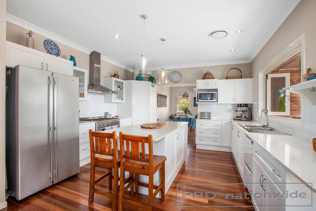 19 Sandstone Drive WINDELLA 11