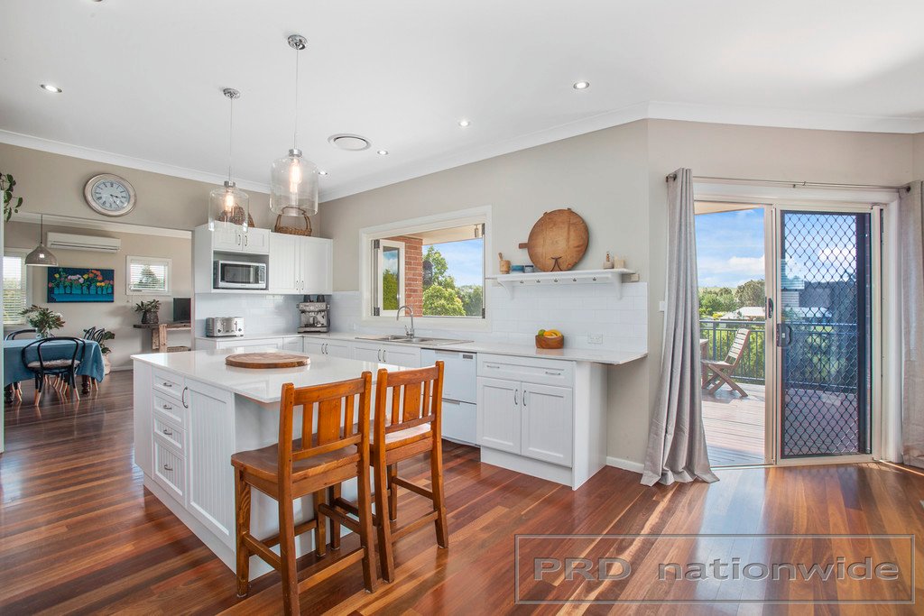 19 Sandstone Drive WINDELLA 12