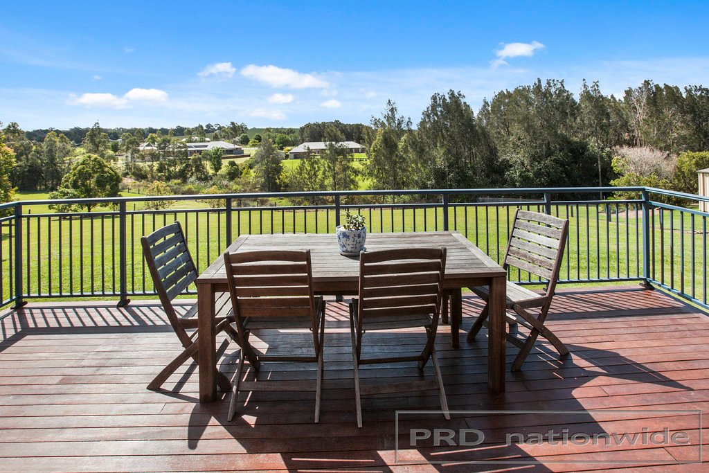 19 Sandstone Drive WINDELLA 26