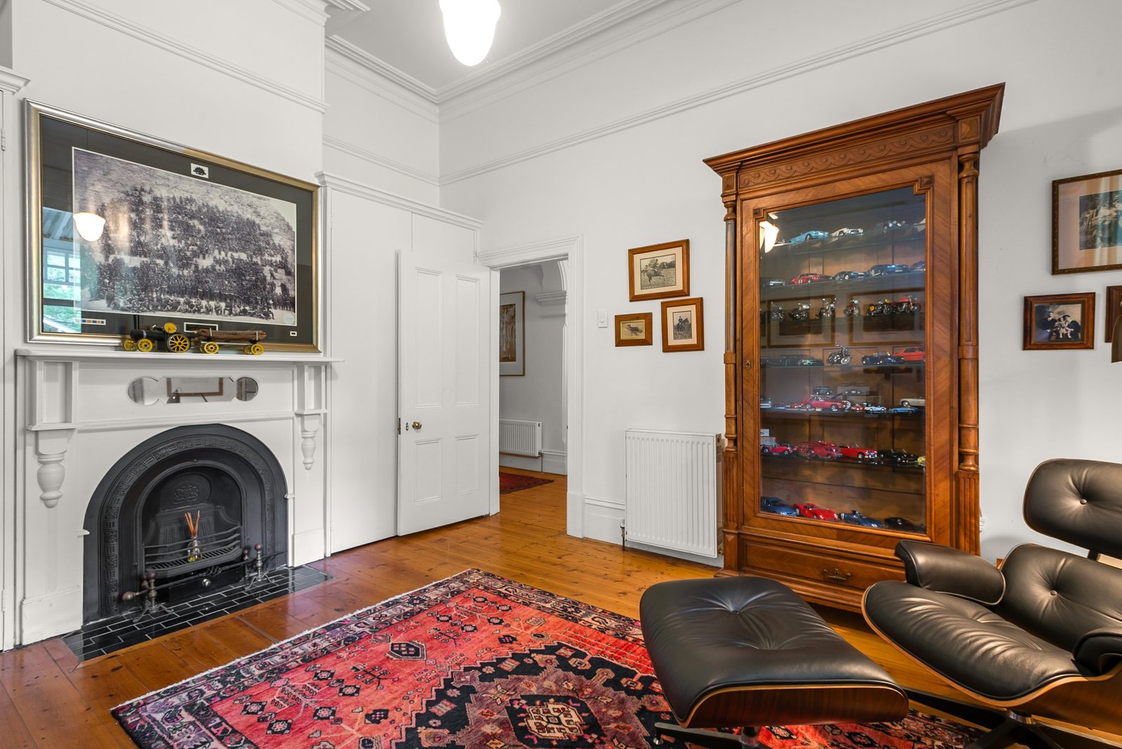 Real Estate and Property in 19 Savages Lane, Woodend, VIC