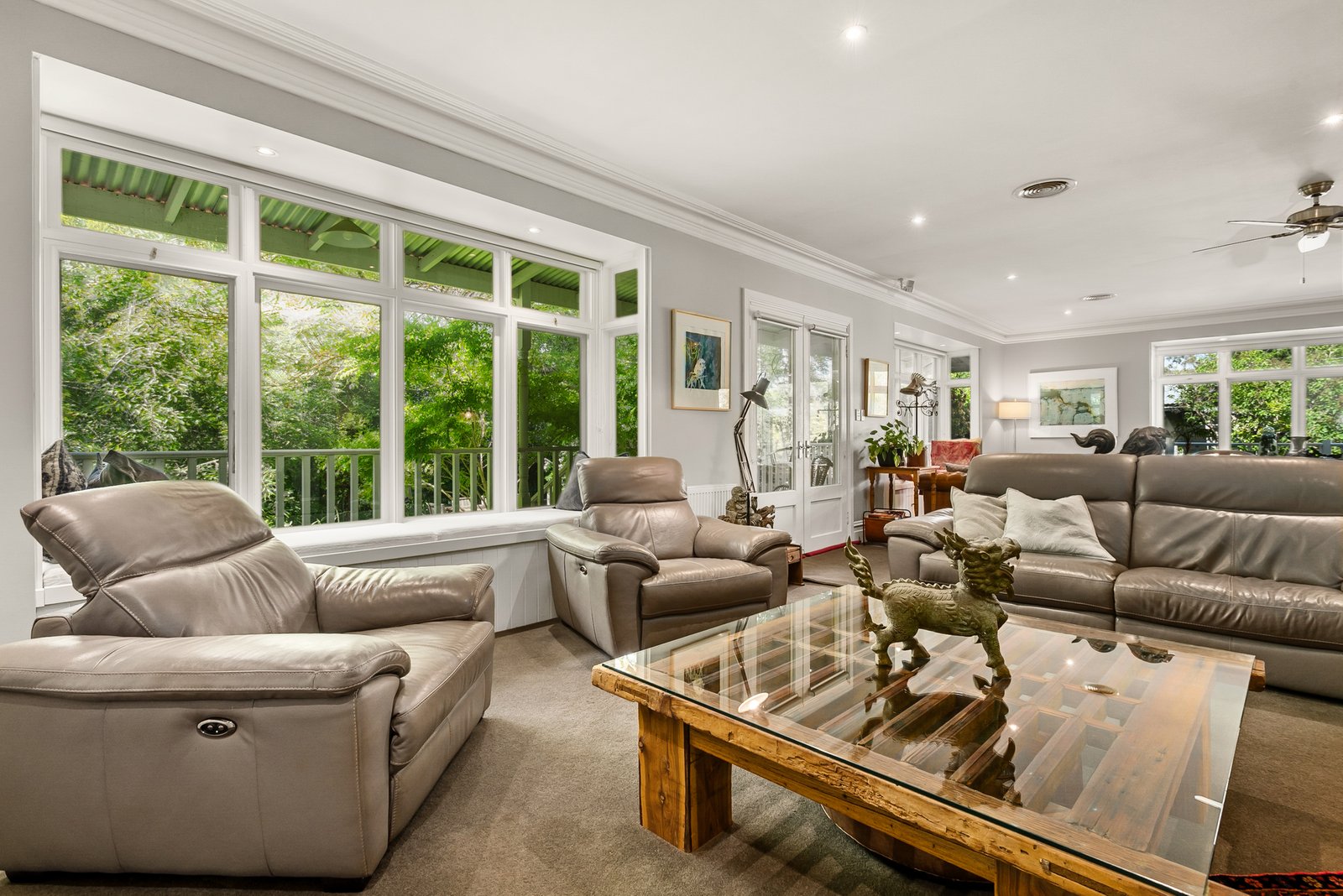 Real Estate and Property in 19 Savages Lane, Woodend, VIC