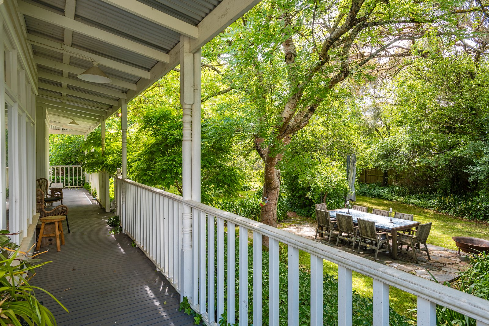 Real Estate and Property in 19 Savages Lane, Woodend, VIC