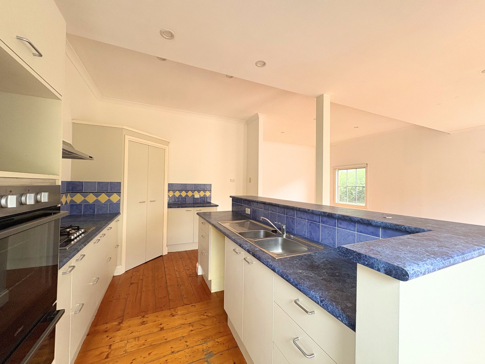 Gallery: 19 Scott Street