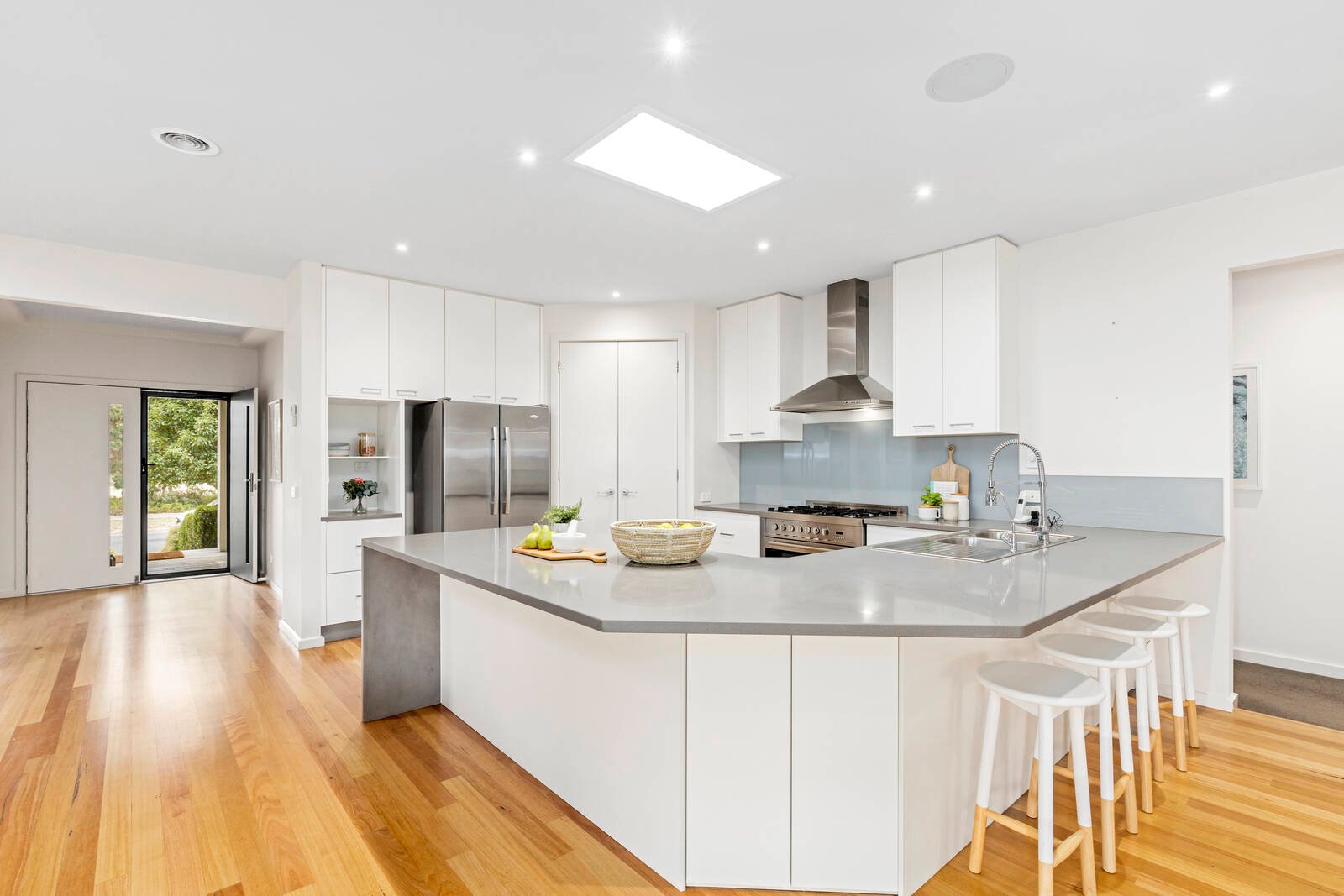 Real Estate and Property in 19 Seabank Drive, Barwon Heads, VIC