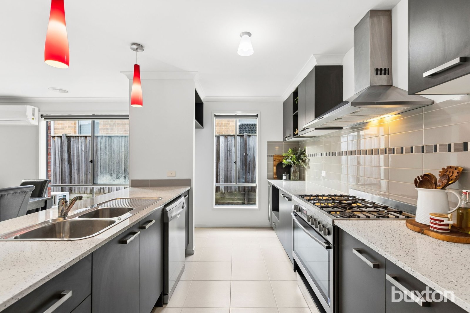 Gallery: 19 Seagrass Street