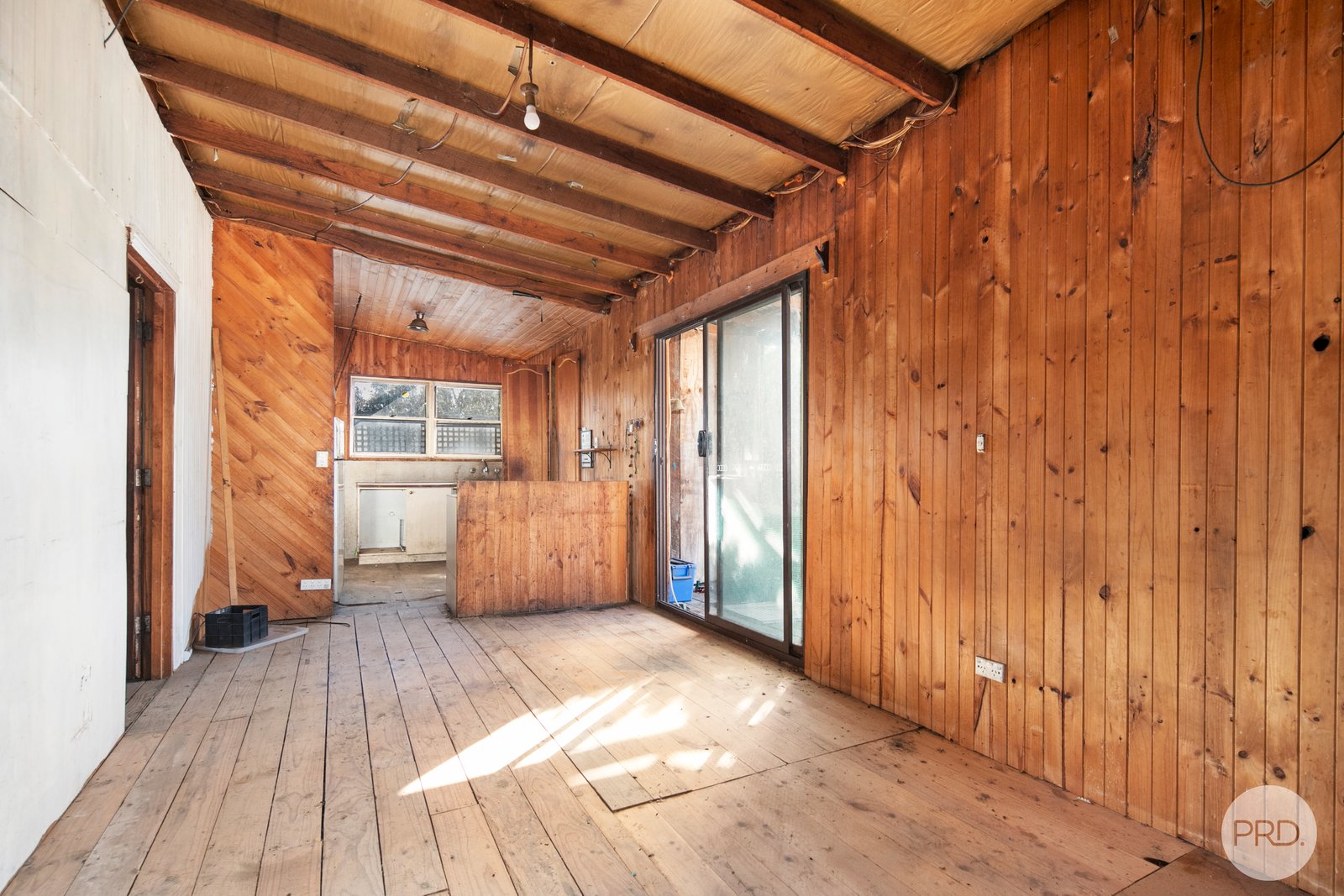 19 Sells Road PIGGOREET 4