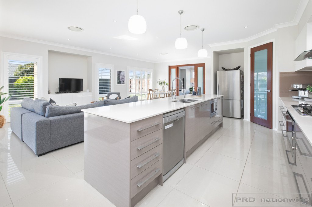 19 Settlers Boulevard CHISHOLM 8