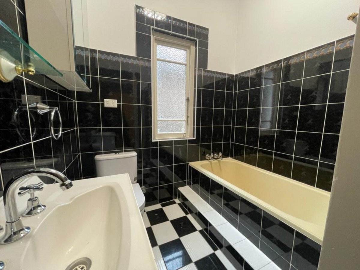 19 Shaw Avenue KINGSFORD 9