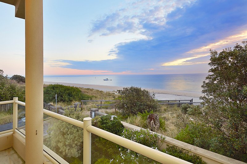 Gallery: 19 Shenfield Avenue