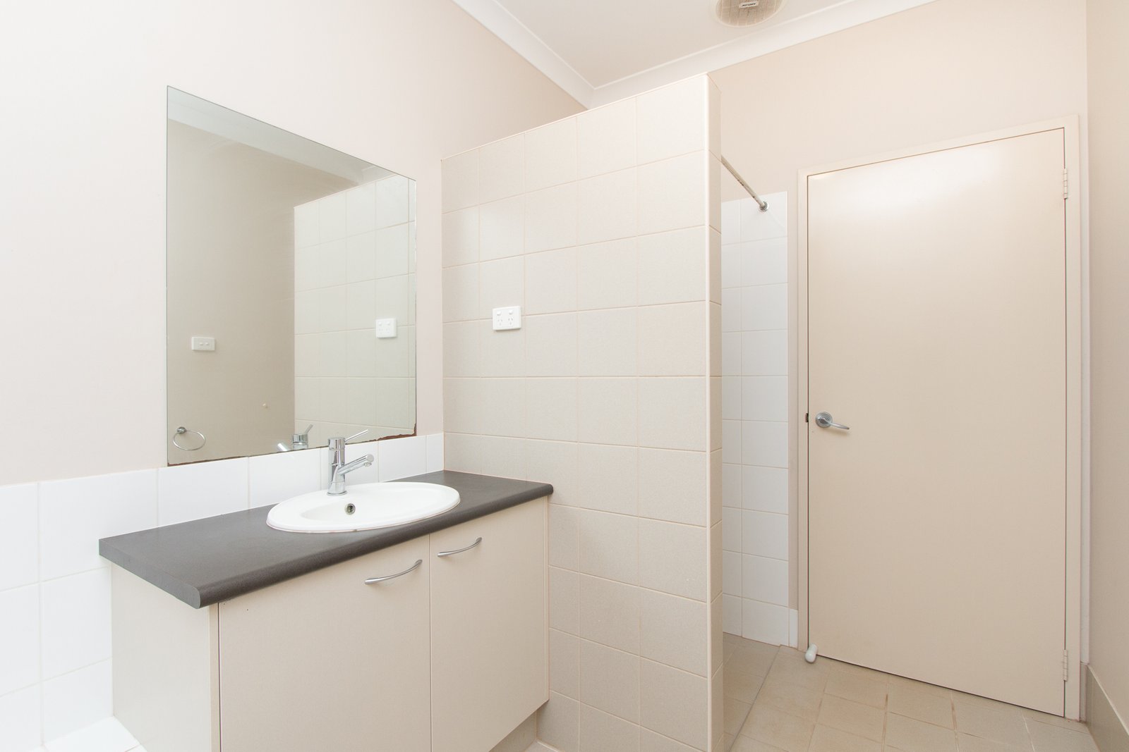 19 Shiosaki Brace  BILINGURR 12