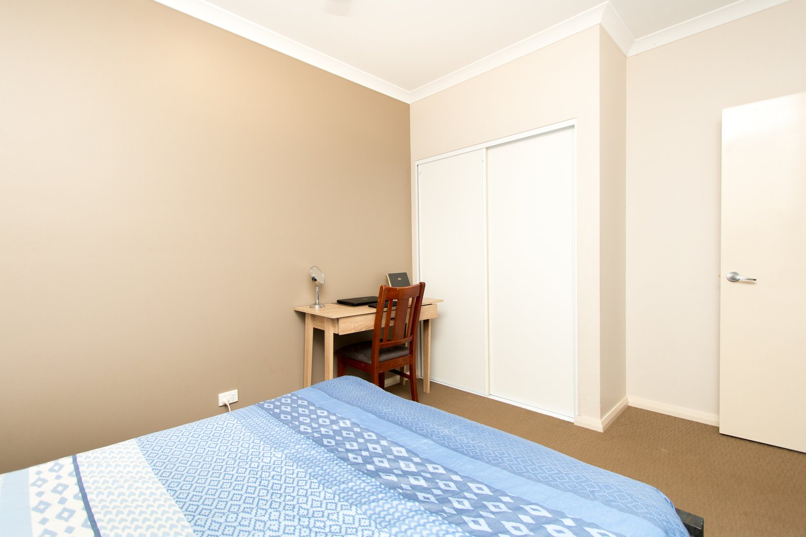 19 Shiosaki Brace  BILINGURR 13