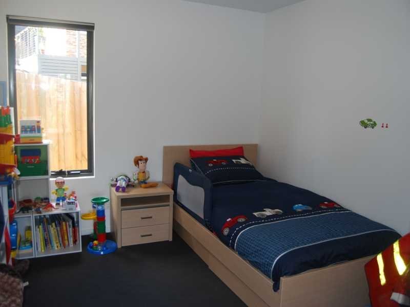 19 Shirley Boulevard LENAH VALLEY 2