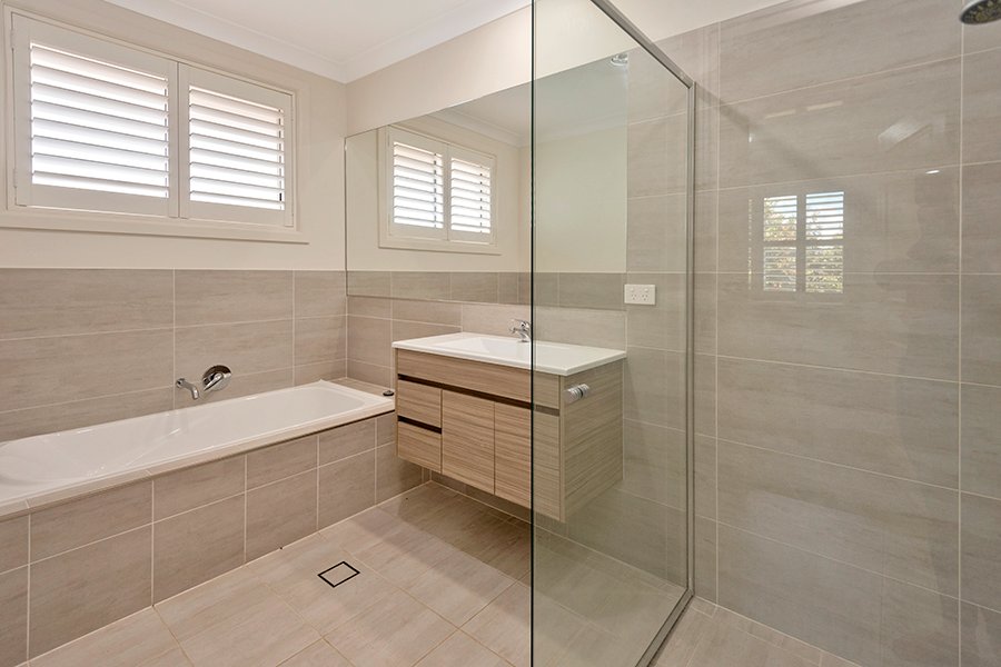 19 Simmental Way TAMWORTH 8