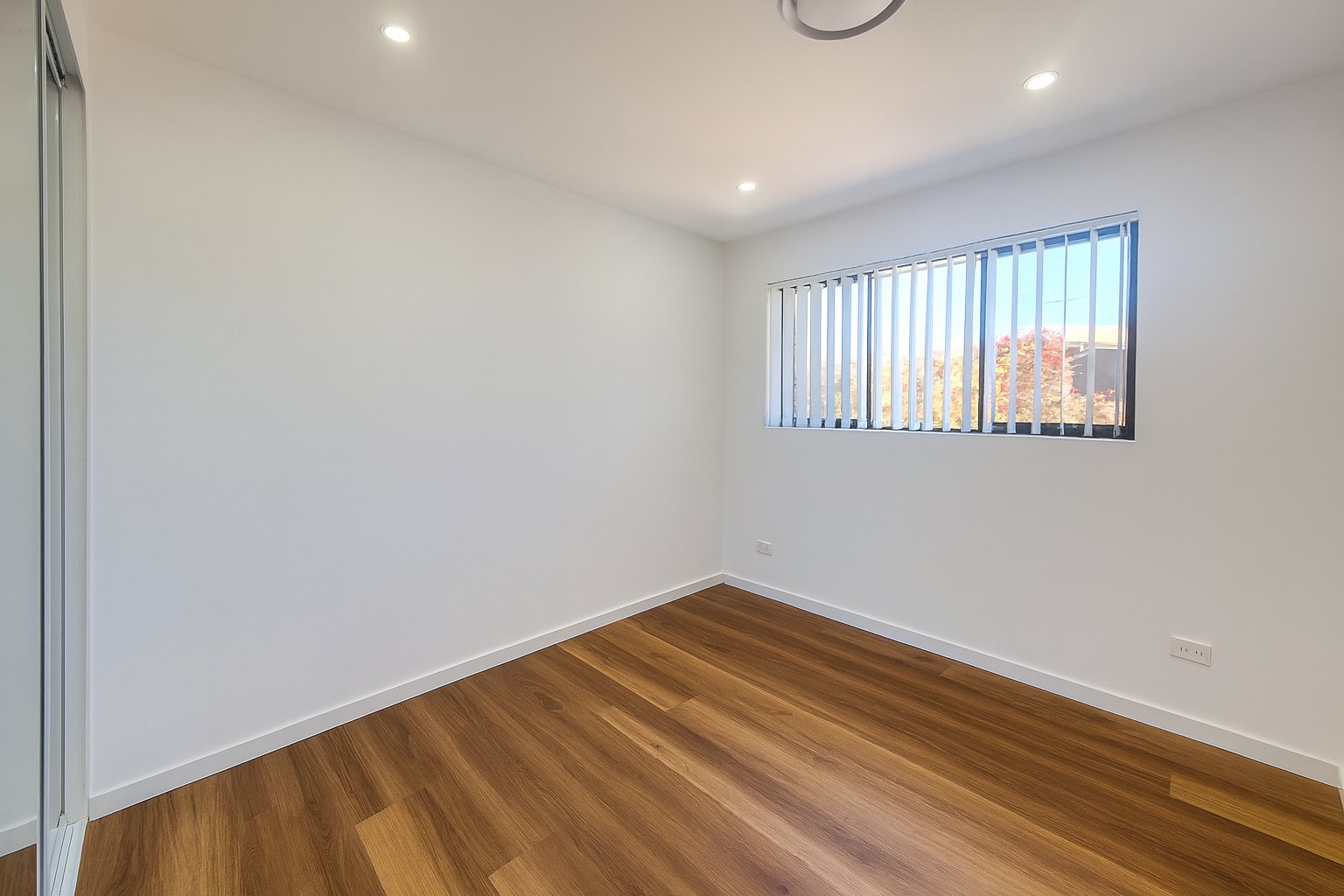 1/9 Simpson Avenue CASULA 6