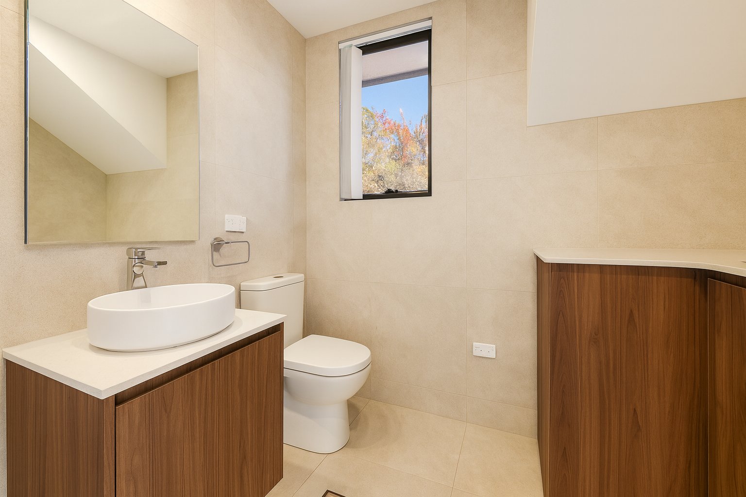 1/9 Simpson Avenue CASULA 11