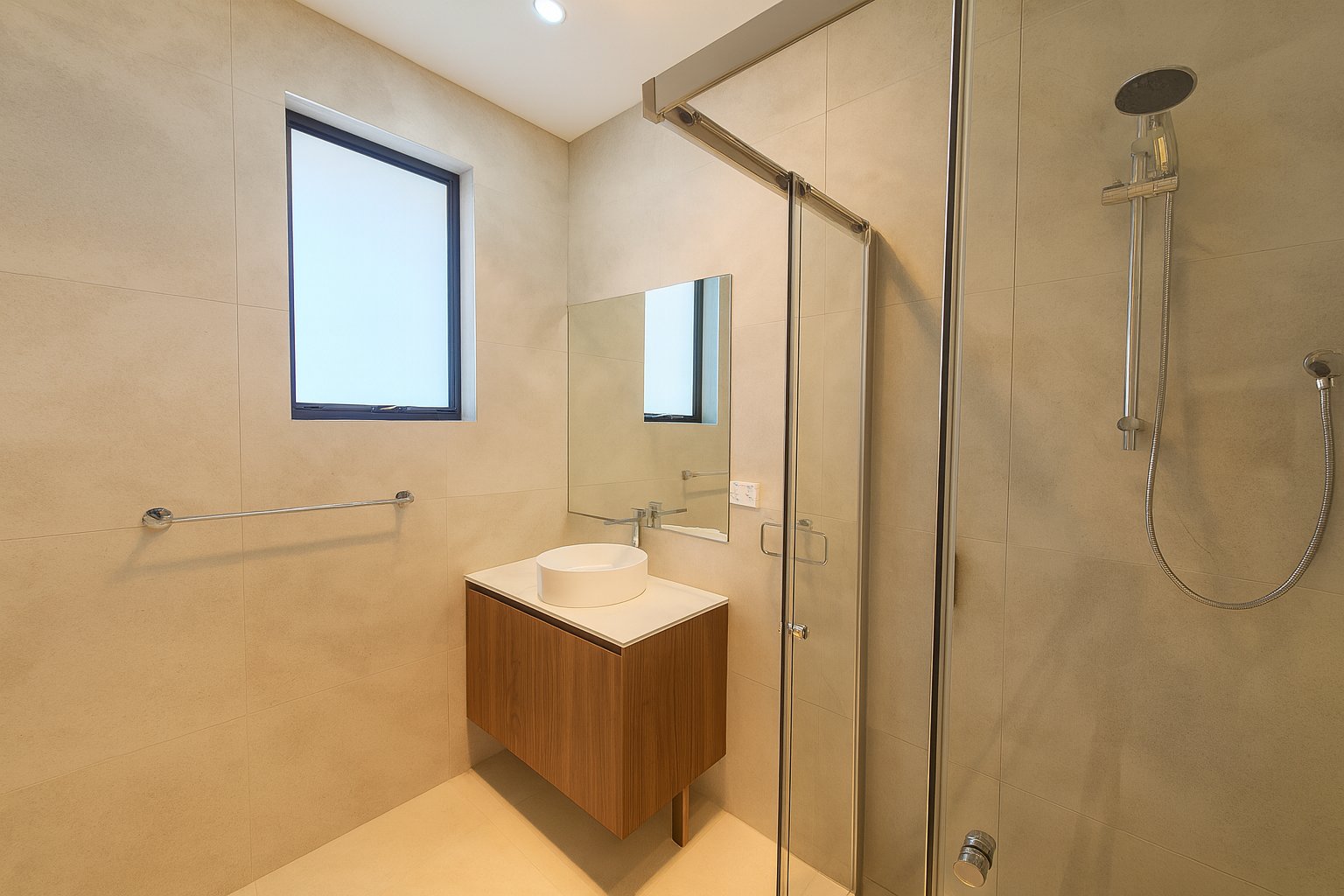 1/9 Simpson Avenue CASULA 12