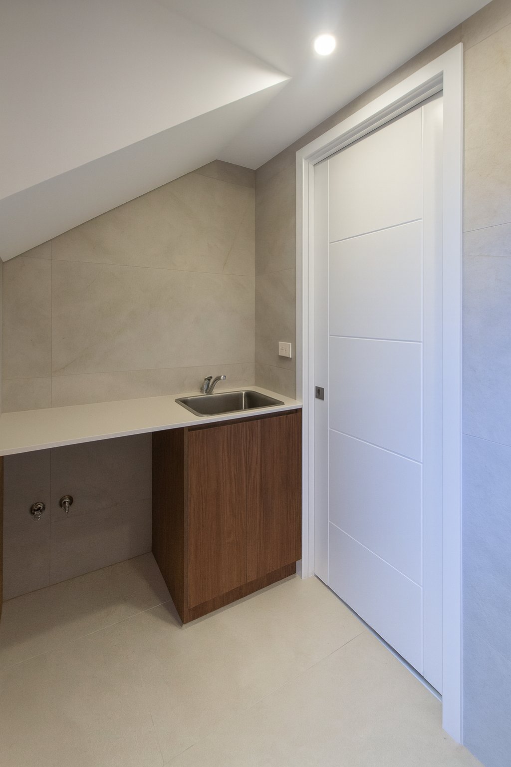 1/9 Simpson Avenue CASULA 13