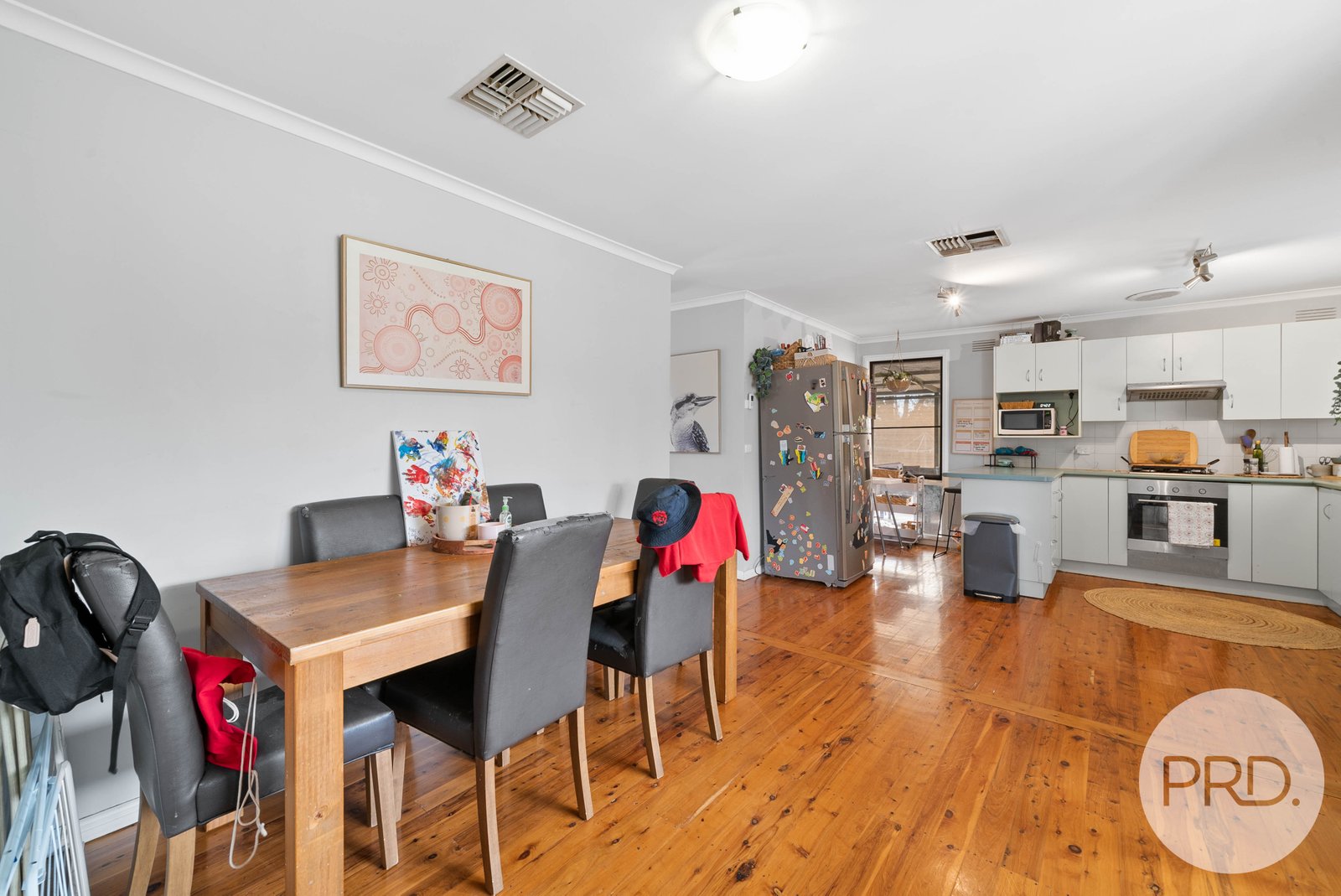19 Simpson Avenue FOREST HILL 3