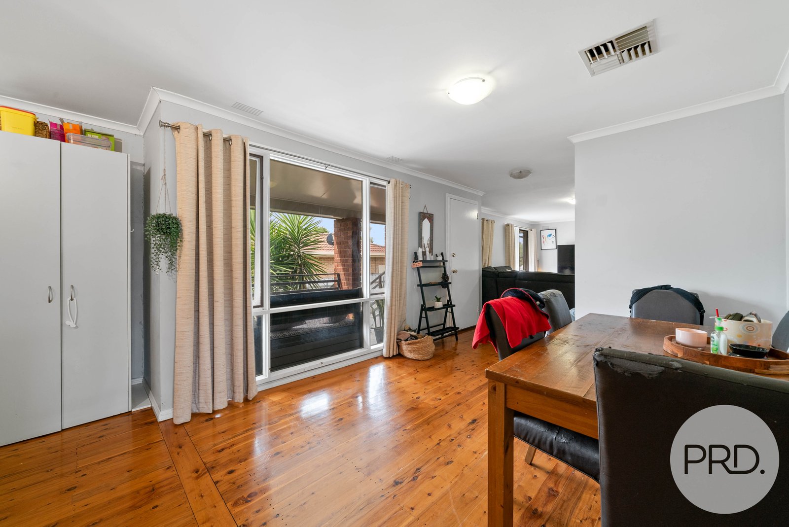 19 Simpson Avenue FOREST HILL 5