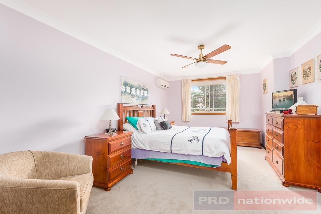 19 Singleton Avenue EAST HILLS 6