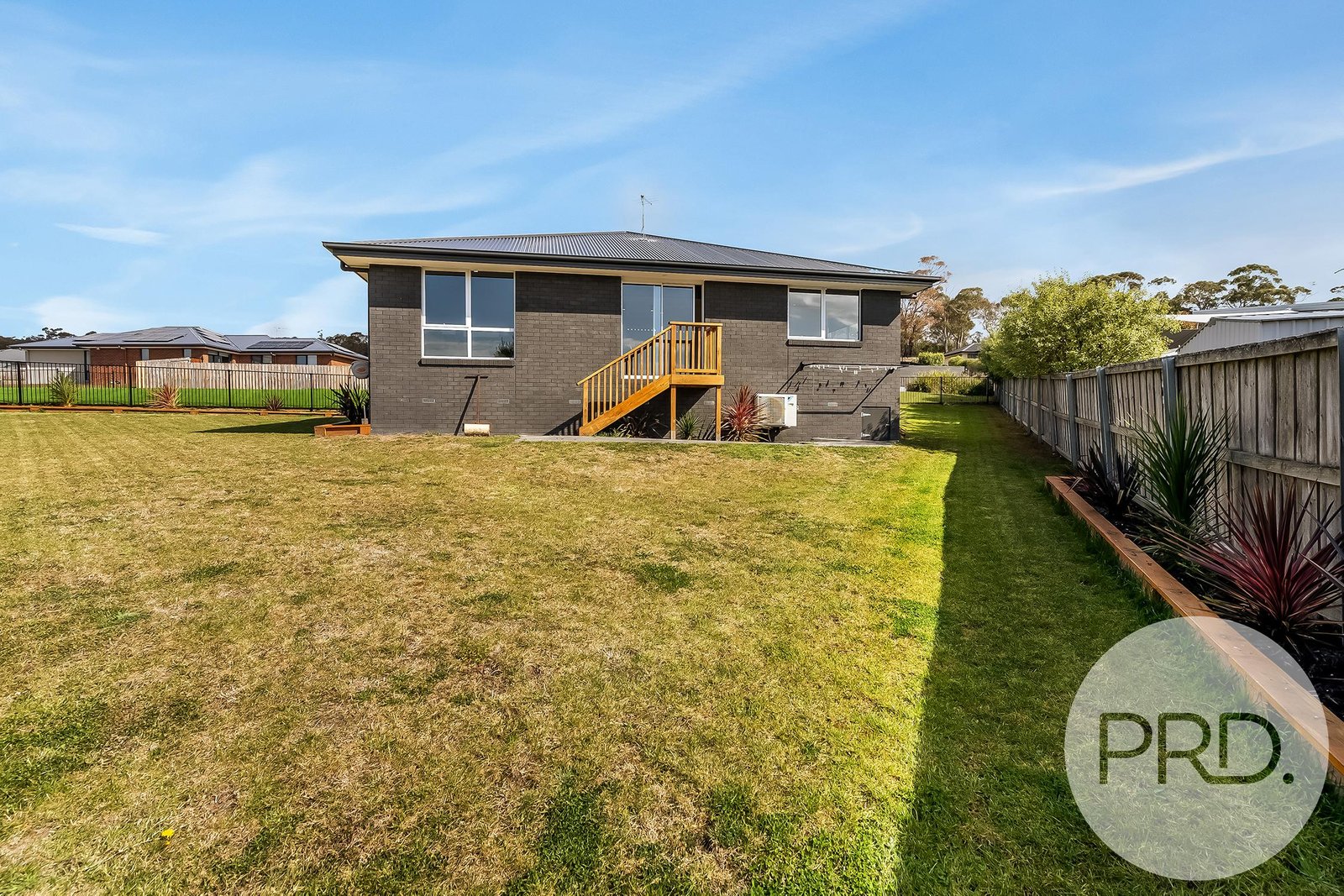 19 Skillion Road HOWRAH 10