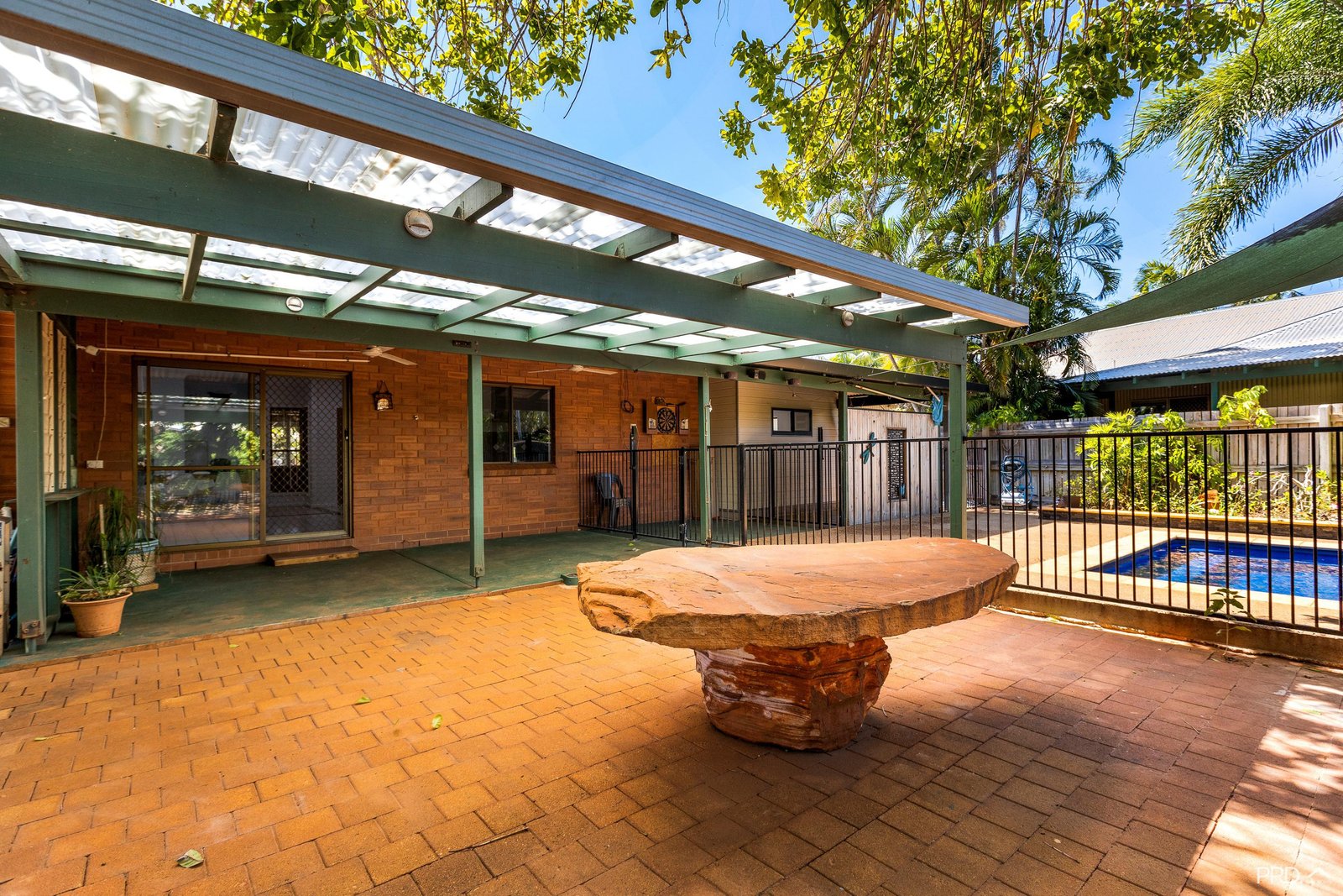 19 Slater Road CABLE BEACH 18