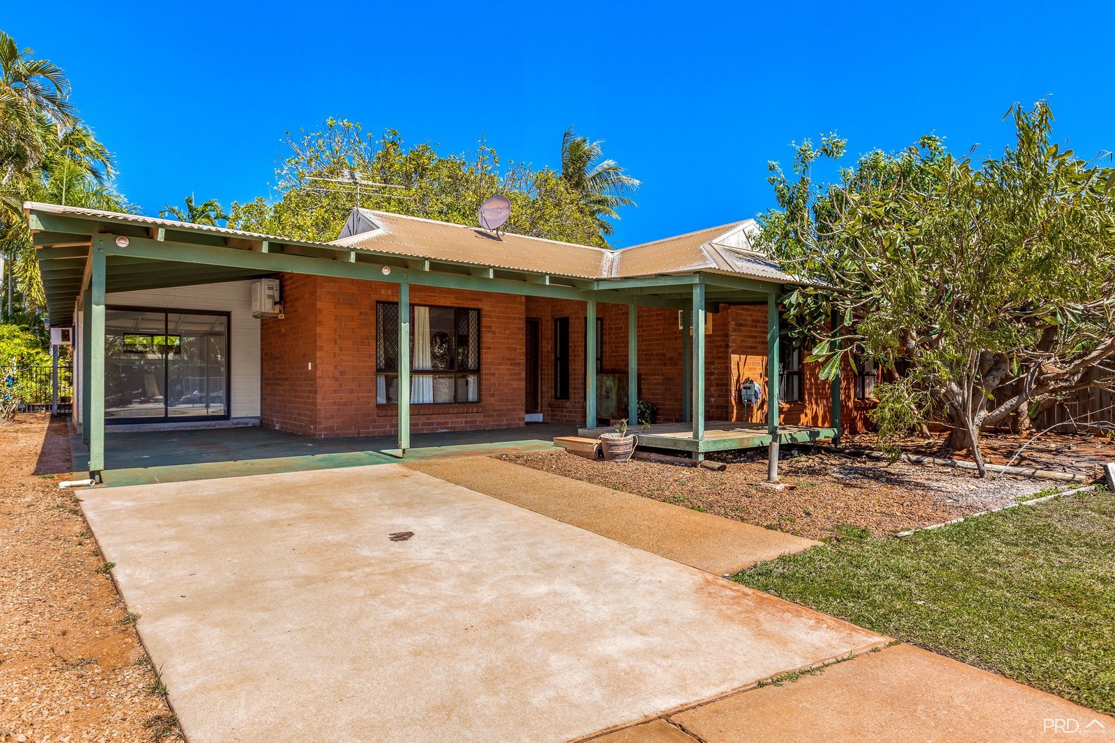 19 Slater Road CABLE BEACH 27
