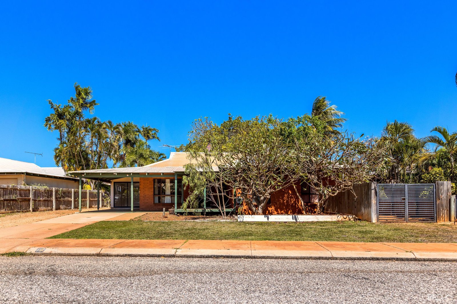 19 Slater Road CABLE BEACH 29
