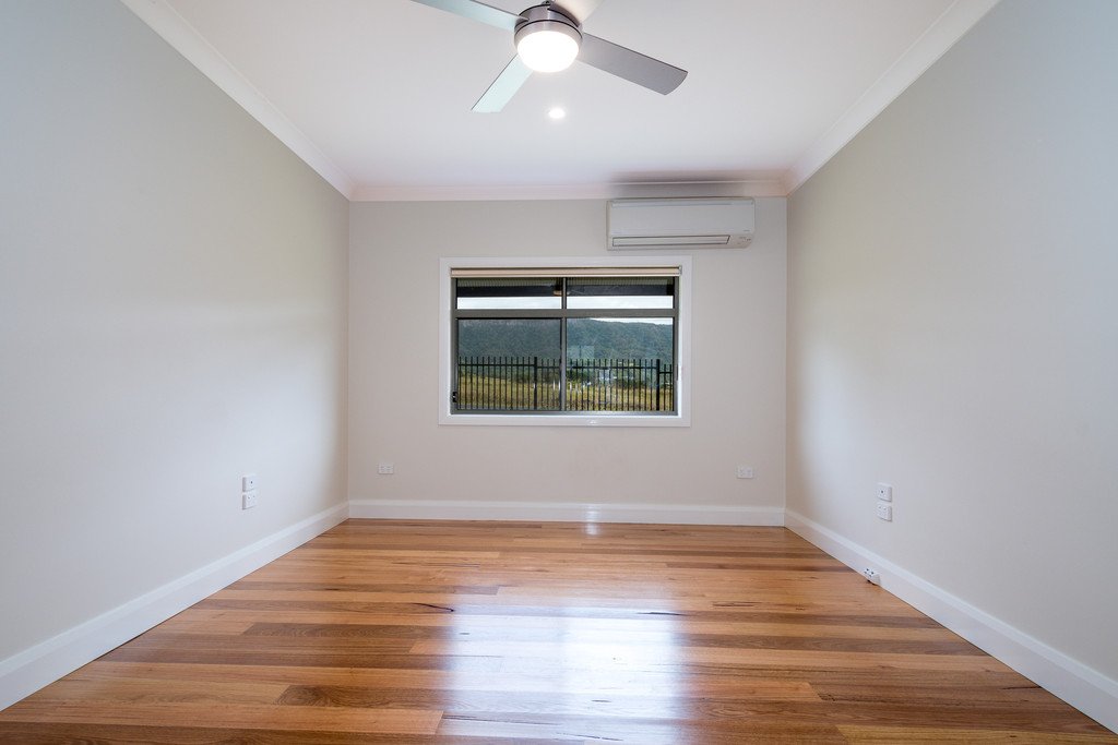 19 South Avondale Road DAPTO 6