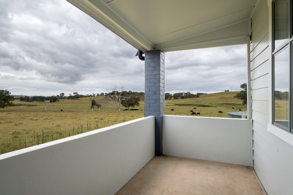 19 South Avondale Road DAPTO 13