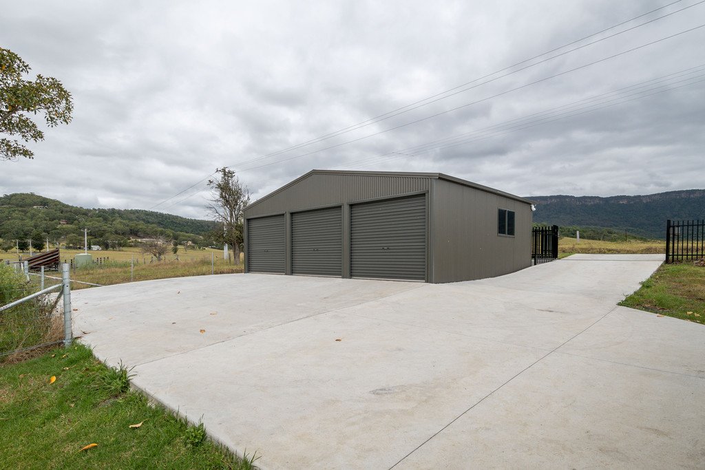 19 South Avondale Road DAPTO 14